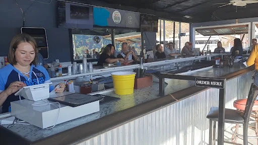 Rivercrest Lighthouse Marina Restaurant and Lounge